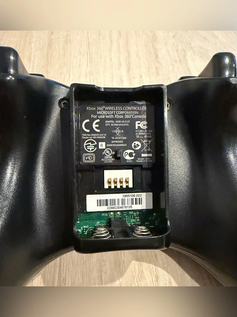 Lot Of 2 Xbox 360 Wireless Controllers – Original Black Edition